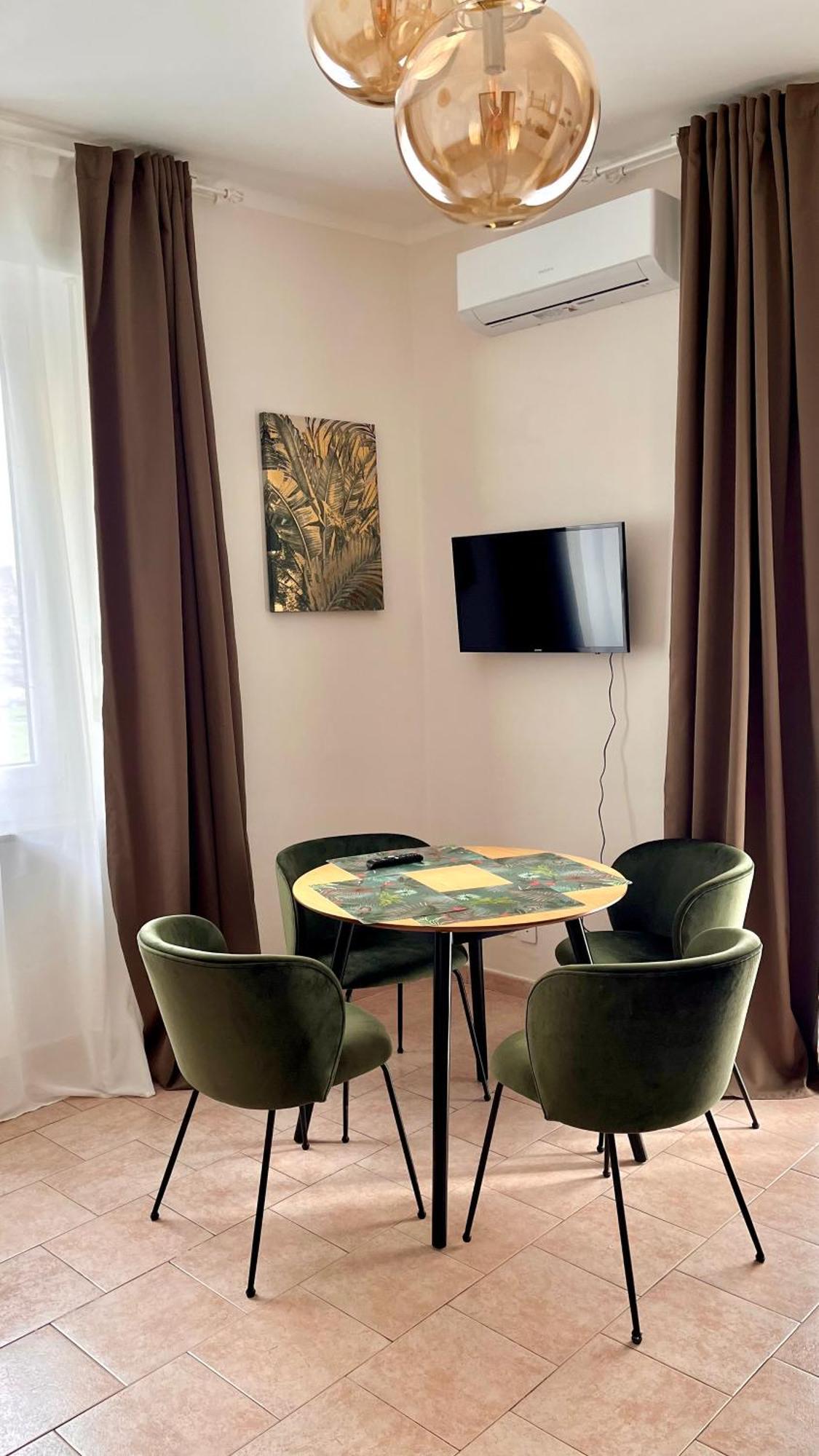 New Apartment Metro Pozzo Strada Turin Exterior photo